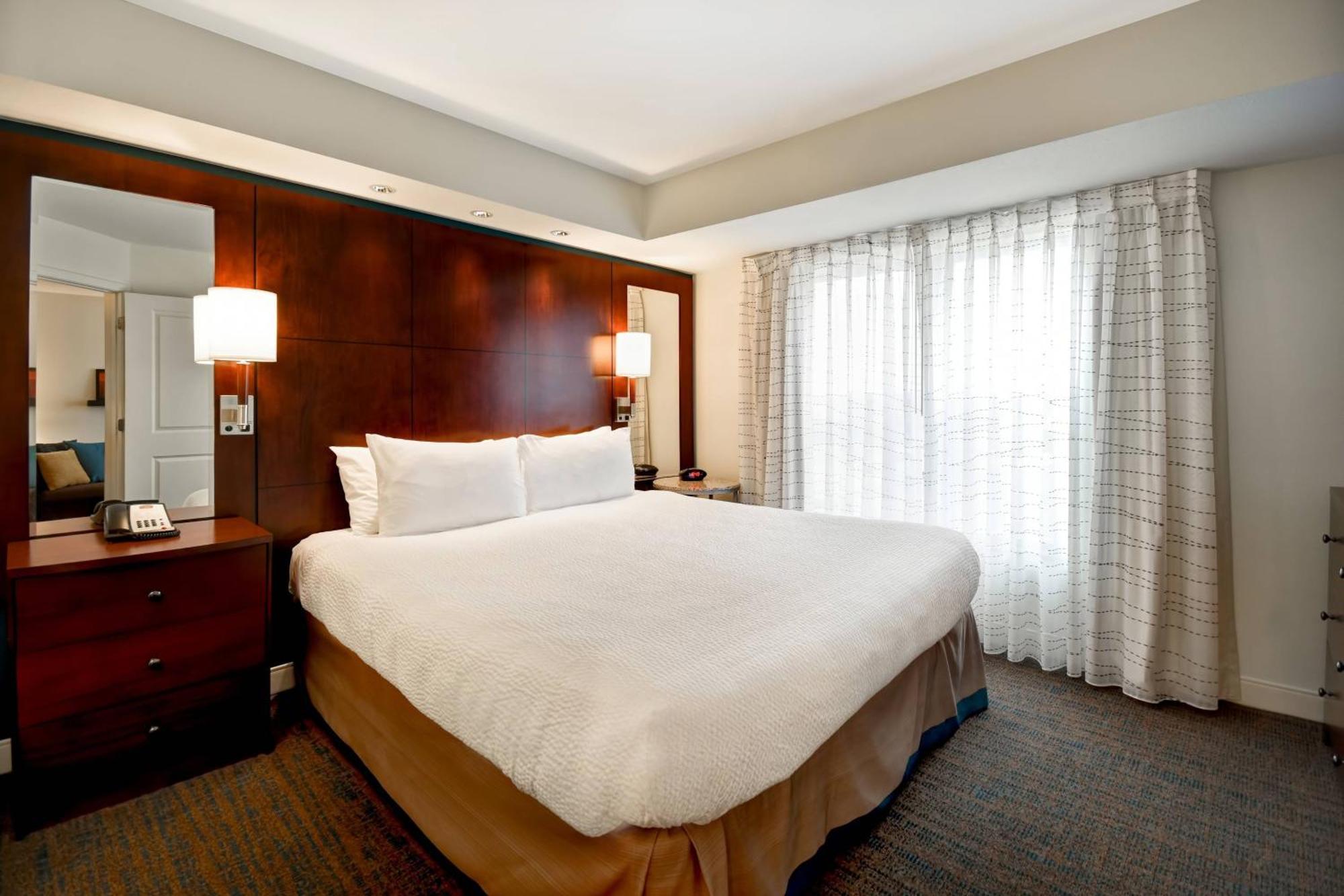 By Marriott 3*